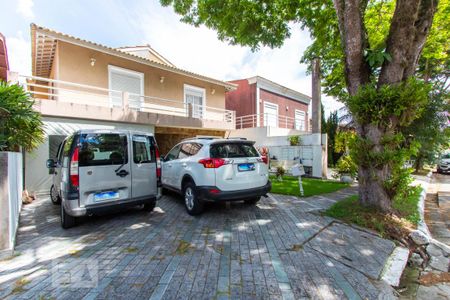 Casa de condomínio para alugar com 500m², 4 quartos e 4 vagas Casa de condomínio para alugar com 500m², 4 quartos e 4 vagasFachada da Casa