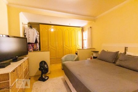 Casa de condomínio para alugar com 500m², 4 quartos e 4 vagas Casa de condomínio para alugar com 500m², 4 quartos e 4 vagasSuíte 3