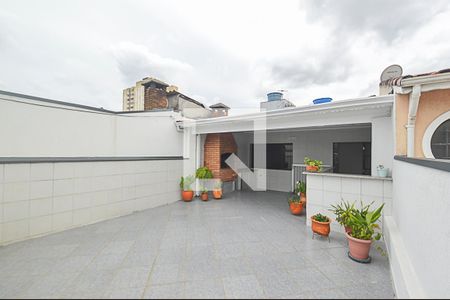 Casa à venda com 180m², 3 quartos e 2 vagasQuintal