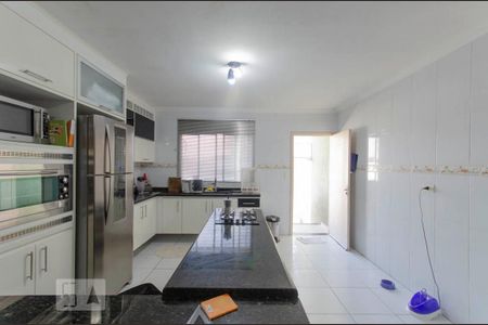 Casa à venda com 459m², 3 quartos e 6 vagas Casa à venda com 459m², 3 quartos e 6 vagasSala de Jantar e Cozinha