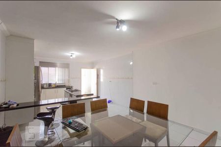 Casa à venda com 459m², 3 quartos e 6 vagas Casa à venda com 459m², 3 quartos e 6 vagasSala de Jantar e Cozinha