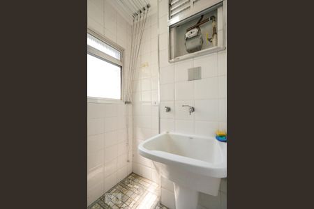 Apartamento à venda com 53m², 2 quartos e 2 vagasÁrea de serviço