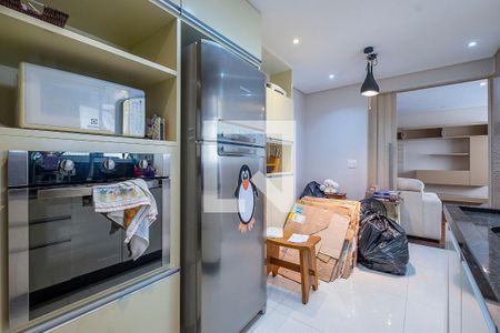 Cozinha de apartamento para alugar com 2 quartos, 90m² em Paraíso, São Paulo