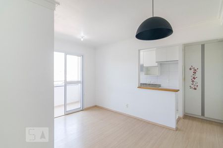 Sala de apartamento para alugar com 2 quartos, 54m² em Vila Humaitá, Santo André
