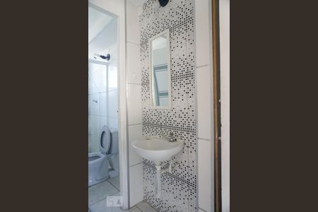 Apartamento para alugar com 48m², 2 quartos e sem vagaBanheiro 