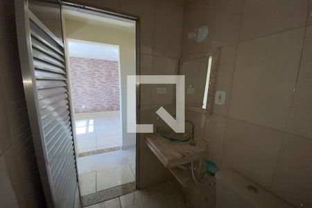 Banheiro de apartamento para alugar com 1 quarto, 42m² em Engenho da Rainha, Rio de Janeiro