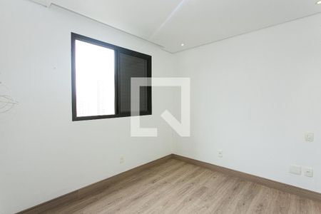 Suíte de apartamento para alugar com 3 quartos, 92m² em Vila Azevedo, São Paulo