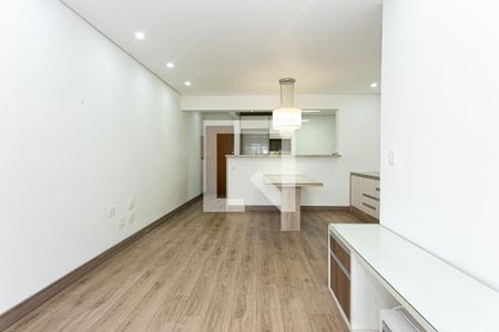 Sala de apartamento para alugar com 3 quartos, 92m² em Vila Azevedo, São Paulo