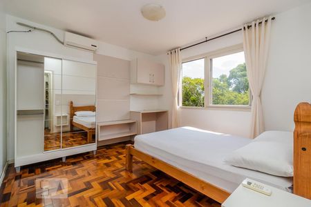Quarto de apartamento para alugar com 1 quarto, 47m² em Partenon, Porto Alegre