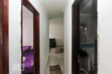 Corredor de apartamento para alugar com 3 quartos, 72m² em Vila Bancária, São Paulo