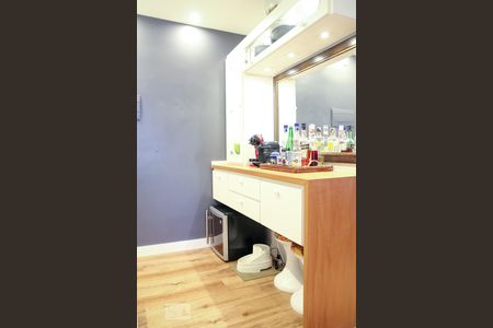 Apartamento à venda com 60m², 2 quartos e 1 vaga Apartamento à venda com 60m², 2 quartos e 1 vagaEntrada