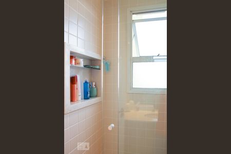 Apartamento à venda com 60m², 2 quartos e 1 vaga Apartamento à venda com 60m², 2 quartos e 1 vagaBanheiro Social