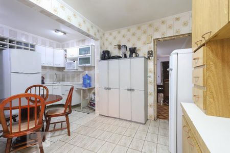 Casa à venda com 110m², 3 quartos e 2 vagas Casa à venda com 110m², 3 quartos e 2 vagasCozinha