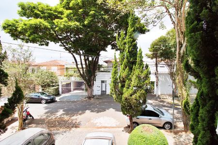 Casa à venda com 450m², 5 quartos e 6 vagas Casa à venda com 450m², 5 quartos e 6 vagasVista do Quarto 2