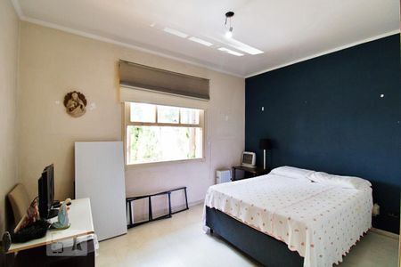 Casa à venda com 450m², 5 quartos e 6 vagas Casa à venda com 450m², 5 quartos e 6 vagasQuarto 2