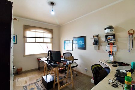 Casa à venda com 450m², 5 quartos e 6 vagas Casa à venda com 450m², 5 quartos e 6 vagasQuarto 4