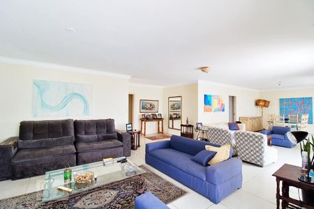 Sala de casa à venda com 5 quartos, 450m² em Jardim Leonor, São Paulo