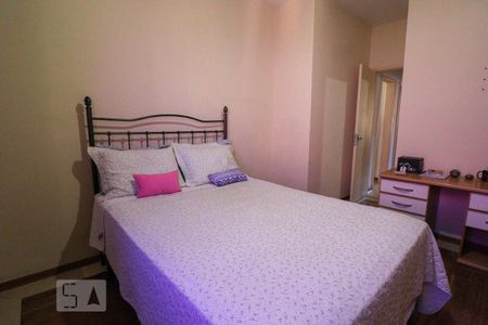 Apartamento à venda com 85m², 2 quartos e 2 vagasSuíte