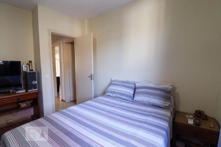 Apartamento à venda com 85m², 2 quartos e 2 vagasQuarto