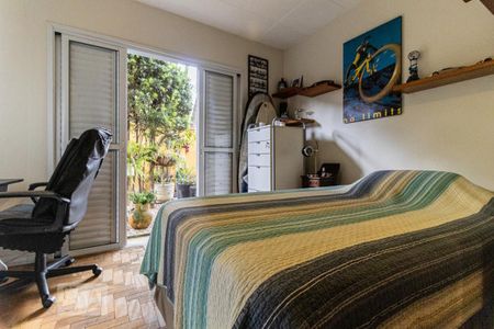 Casa à venda com 400m², 3 quartos e 2 vagas Casa à venda com 400m², 3 quartos e 2 vagasQuarto 2