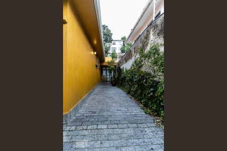 Casa à venda com 400m², 3 quartos e 2 vagas Casa à venda com 400m², 3 quartos e 2 vagasGaragem