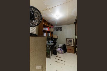 Casa à venda com 400m², 3 quartos e 2 vagas Casa à venda com 400m², 3 quartos e 2 vagasQuarto de serviço 2