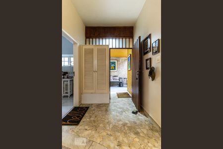 Sala - Hall de Entrada de casa à venda com 3 quartos, 400m² em Pacaembu, São Paulo