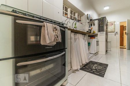 Casa à venda com 400m², 3 quartos e 2 vagas Casa à venda com 400m², 3 quartos e 2 vagasCozinha