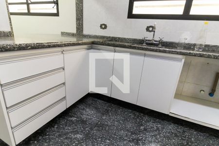 Casa à venda com 125m², 3 quartos e 2 vagas Casa à venda com 125m², 3 quartos e 2 vagasSala De Jantar / Cozinha