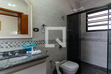 Casa à venda com 125m², 3 quartos e 2 vagas Casa à venda com 125m², 3 quartos e 2 vagasBanheiro da Suíte
