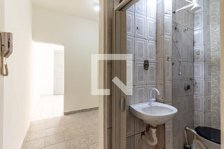 Banheiro de apartamento para alugar com 1 quarto, 31m² em Centro, São Paulo