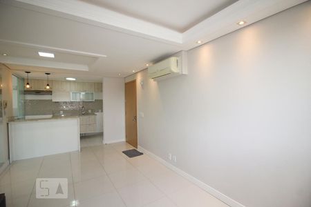 Sala de apartamento à venda com 3 quartos, 79m² em Jardim Carvalho, Porto Alegre