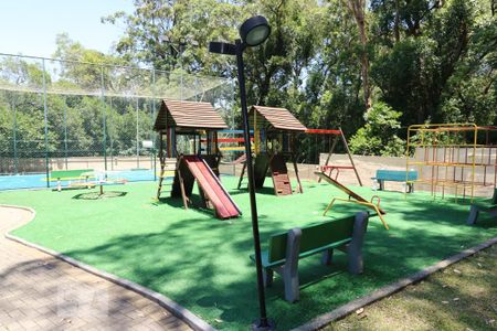 Apartamento à venda com 79m², 3 quartos e 1 vaga Apartamento à venda com 79m², 3 quartos e 1 vagaÁrea Comum - Playground