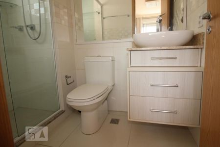 Apartamento à venda com 79m², 3 quartos e 1 vaga Apartamento à venda com 79m², 3 quartos e 1 vagaBanheiro da Suíte