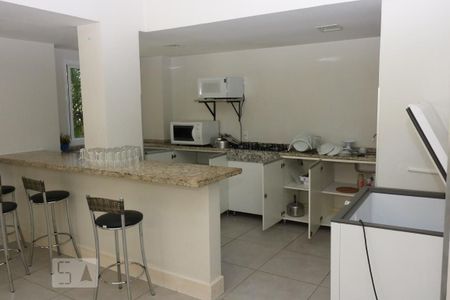 Apartamento à venda com 79m², 3 quartos e 1 vaga Apartamento à venda com 79m², 3 quartos e 1 vagaÁrea comum - Salão de festas