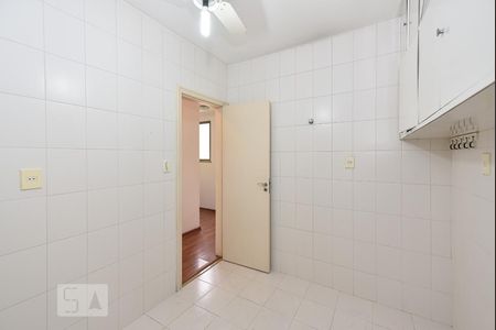 Apartamento à venda com 168m², 4 quartos e 1 vagaÁrea de Serviço