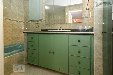 Apartamento à venda com 168m², 4 quartos e 1 vagaBanheiro da Suíte