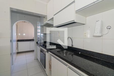 Apartamento para alugar com 70m², 2 quartos e 1 vaga Apartamento para alugar com 70m², 2 quartos e 1 vagaCozinha e Área de Serviço