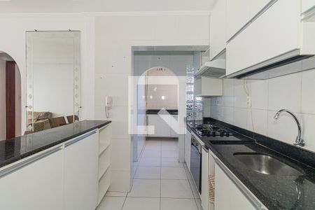 Apartamento para alugar com 70m², 2 quartos e 1 vaga Apartamento para alugar com 70m², 2 quartos e 1 vagaCozinha e Área de Serviço