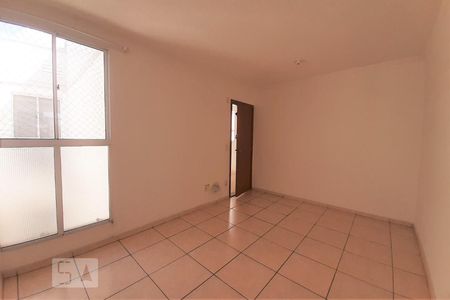 Sala de apartamento para alugar com 2 quartos, 43m² em Bandeirantes, Belo Horizonte