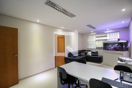 Sala de casa à venda com 3 quartos, 293m² em Vila Baruel, São Paulo
