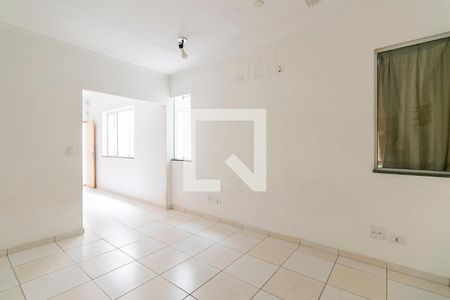 Casa para alugar com 230m², 3 quartos e 3 vagasSala