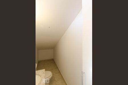 Casa de condomínio para alugar com 482m², 4 quartos e 6 vagasLavabo