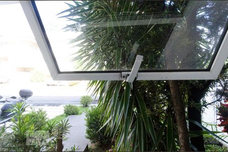 Casa de condomínio para alugar com 482m², 4 quartos e 6 vagasVista