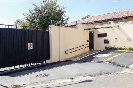 Casa de condomínio para alugar com 482m², 4 quartos e 6 vagasFachada