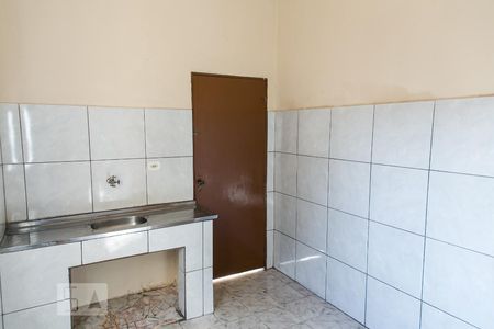 Cozinha de casa para alugar com 1 quarto, 65m² em Vila Constança, São Paulo