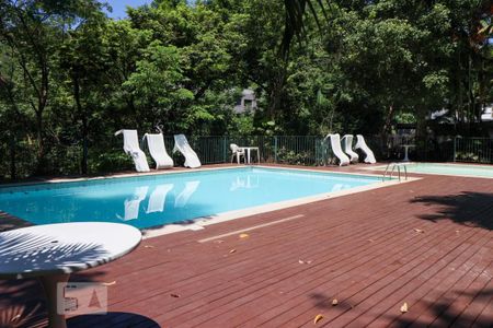 Apartamento para alugar com 66m², 2 quartos e 1 vaga Apartamento para alugar com 66m², 2 quartos e 1 vagaÁrea comum - Piscina
