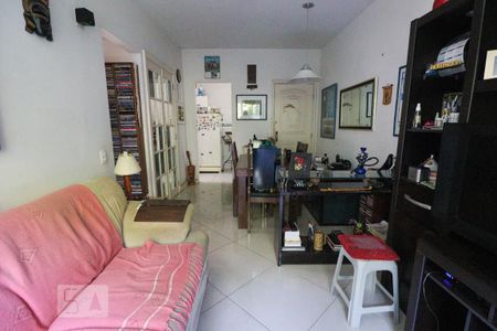 Sala de apartamento para alugar com 2 quartos, 66m² em Rio Comprido, Rio de Janeiro