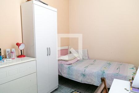 Casa à venda com 191m², 3 quartos e 5 vagasQuarto 2