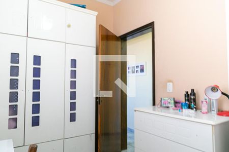 Casa à venda com 191m², 3 quartos e 5 vagasQuarto 2